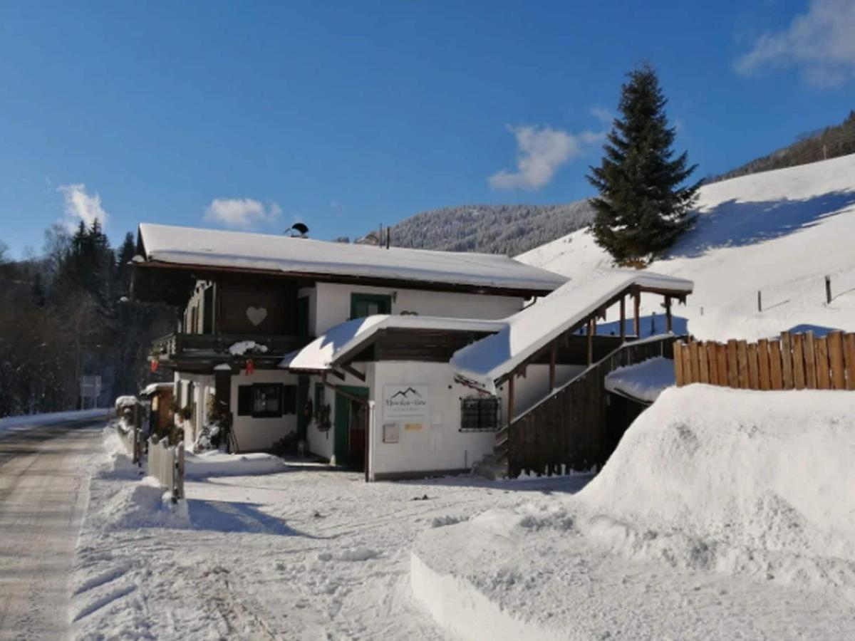 Apartment In Dienten With Mountain Views Dienten am Hochkönig Exterior photo